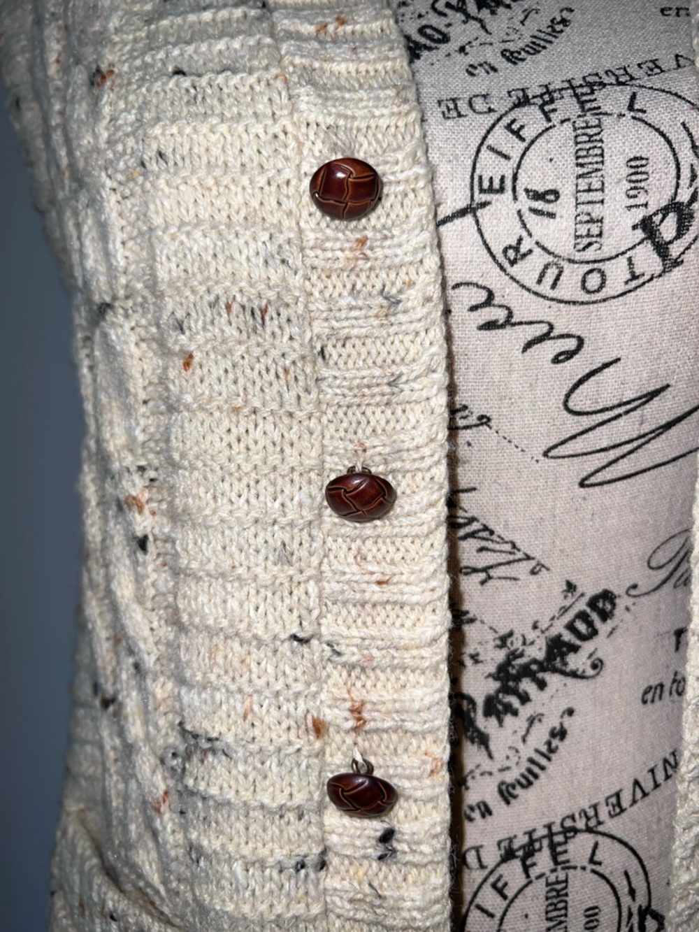 JCPenney The Men’s Shop Vintage 80s Donegal Tweed Cable Knit Vest Cream Small - Picture 3 of 11